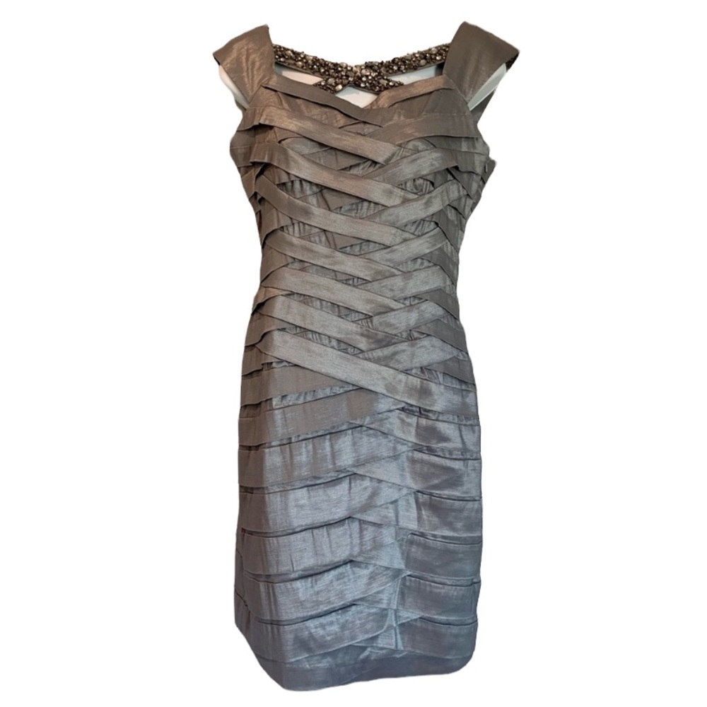 KM Collection by Mills Bell Metallic Gray Bodycon Cocktail Dress Size 10